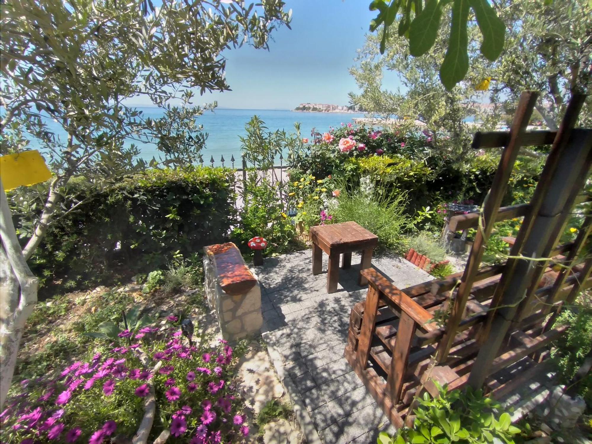 Apartments Cappuccino Подстрана Экстерьер фото