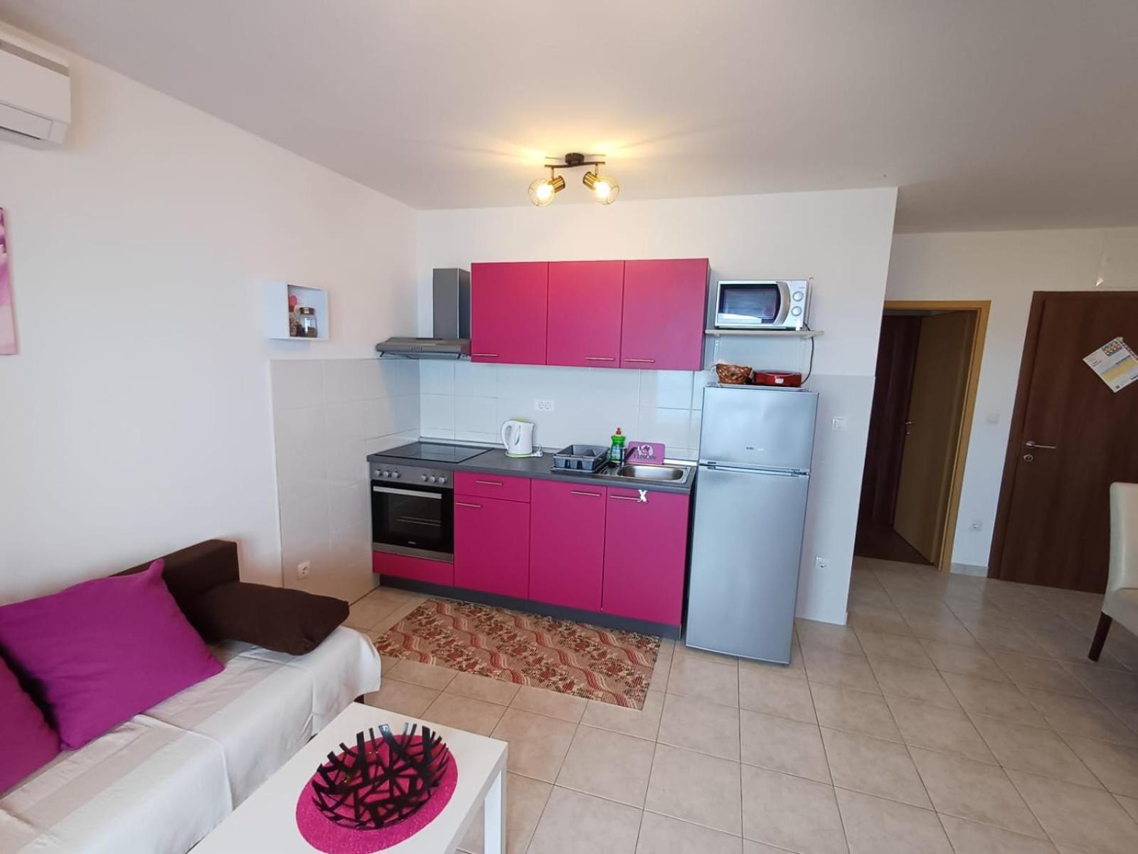 Apartments Cappuccino Подстрана Экстерьер фото