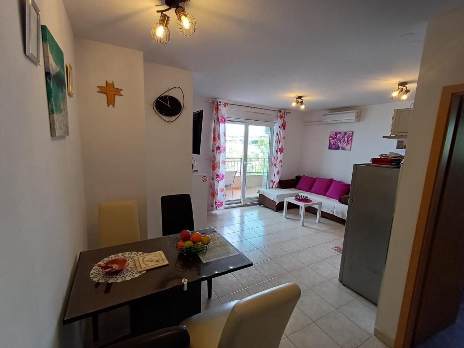 Apartments Cappuccino Подстрана Экстерьер фото
