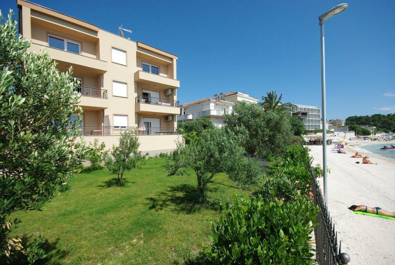 Apartments Cappuccino Подстрана Экстерьер фото